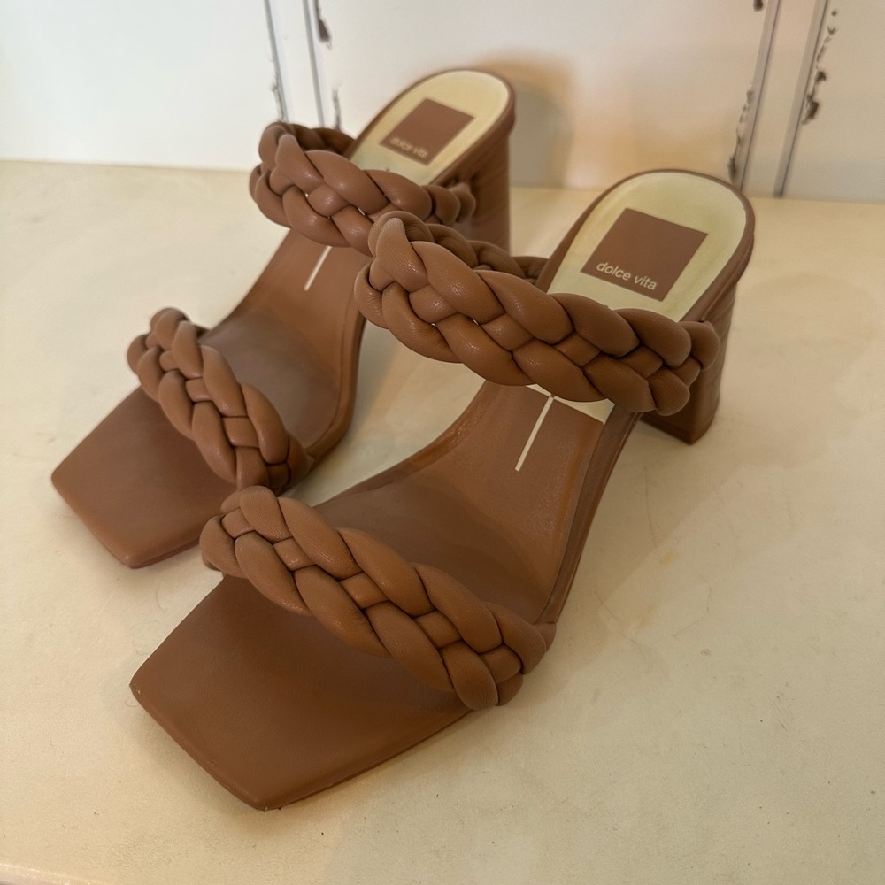 Dolce vita braided sandals size 7.5 VGUC